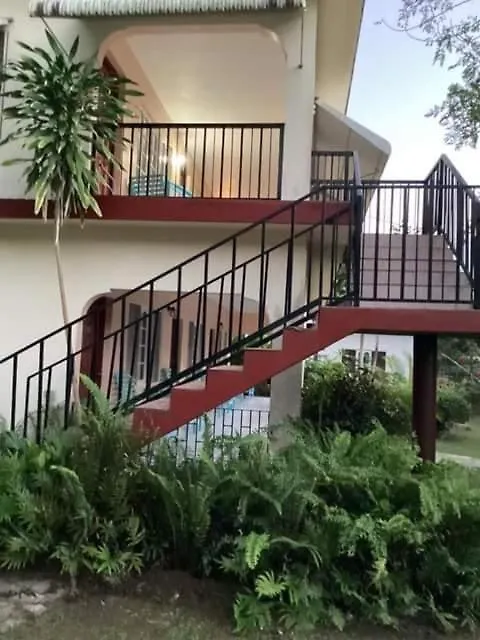 Marge'S Vacation Rentals Negril